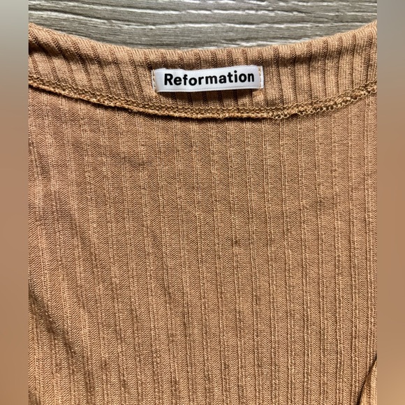 Reformation Gellar Knit Top ribbed V-Neck Long Sleeve Cardigan Sweater, Size: XS - Picture 3 of 7